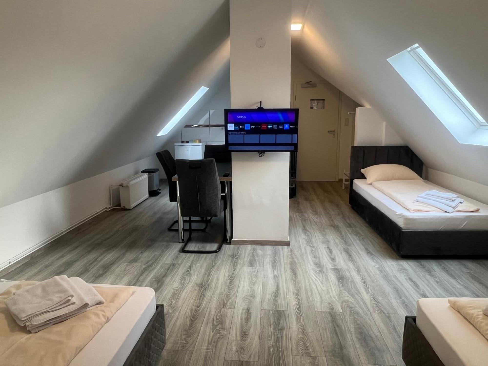 Durmaz Hotel Hannover Exteriör bild