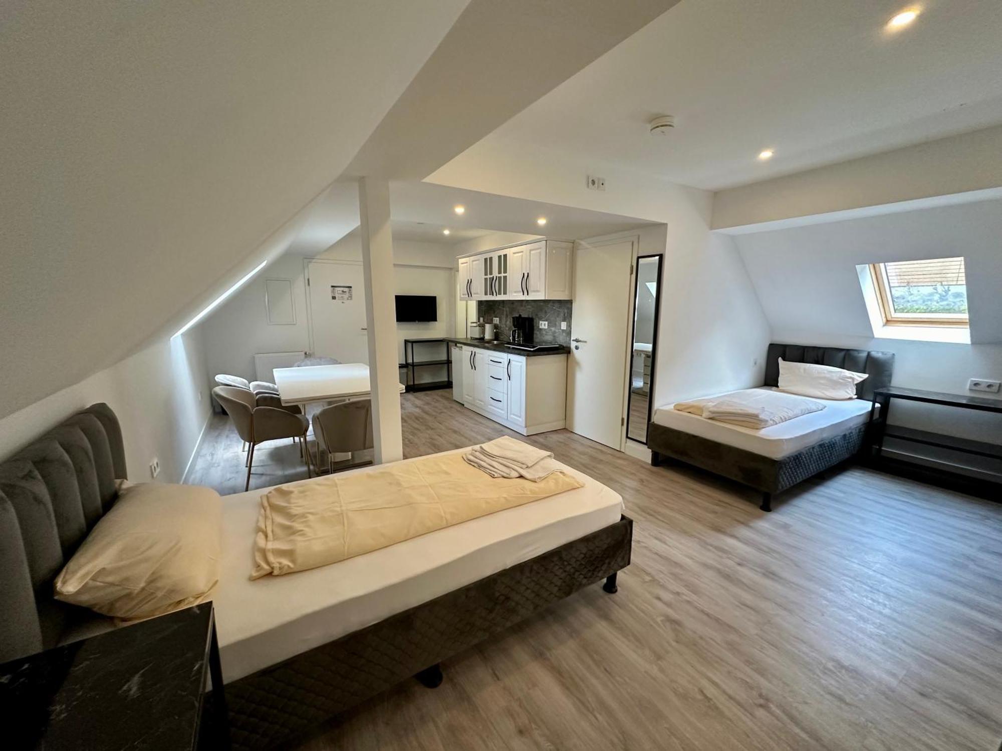 Durmaz Hotel Hannover Exteriör bild